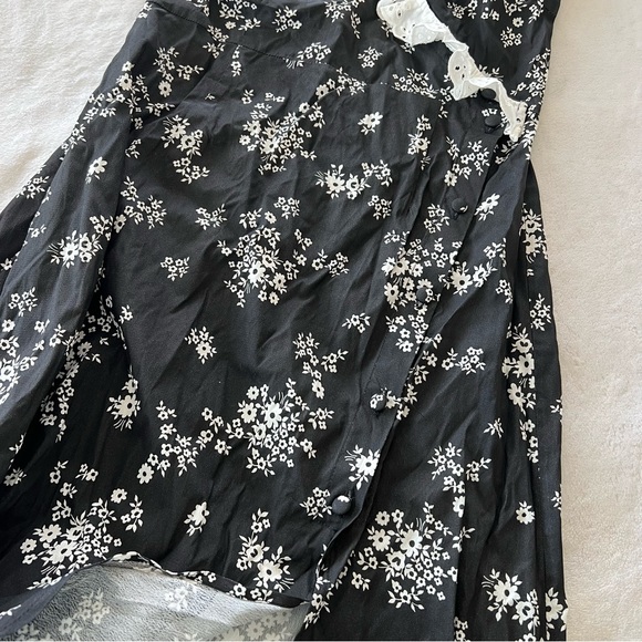 For Love & Lemons Sample Black Floral Open Front V-Neck Midi Dress - Picture 7 of 11